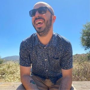 Meet your Posher, Amir